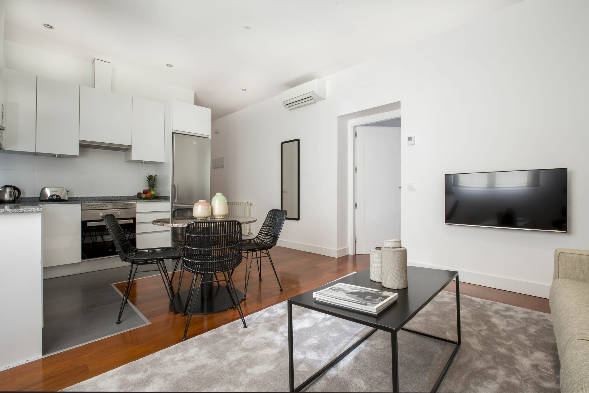 Slow Suites Augusto Madrid Dış mekan fotoğraf